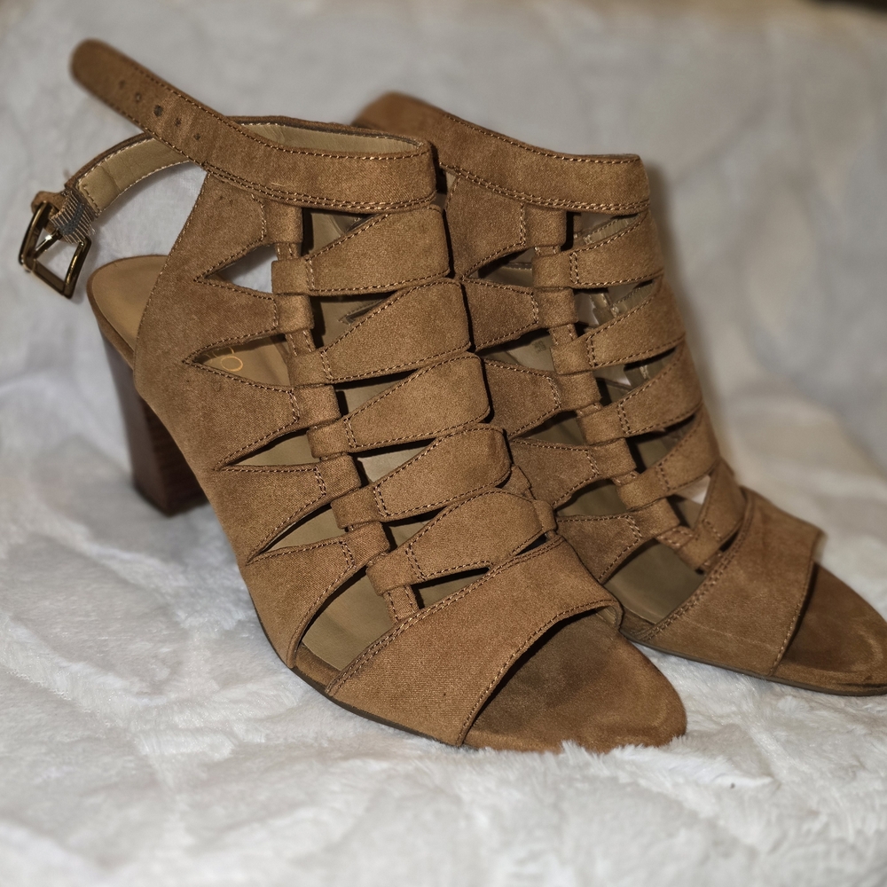 Franco Sarto Tan Suede Strappy Block Heel Sandals OFFERS WELCOME!!!